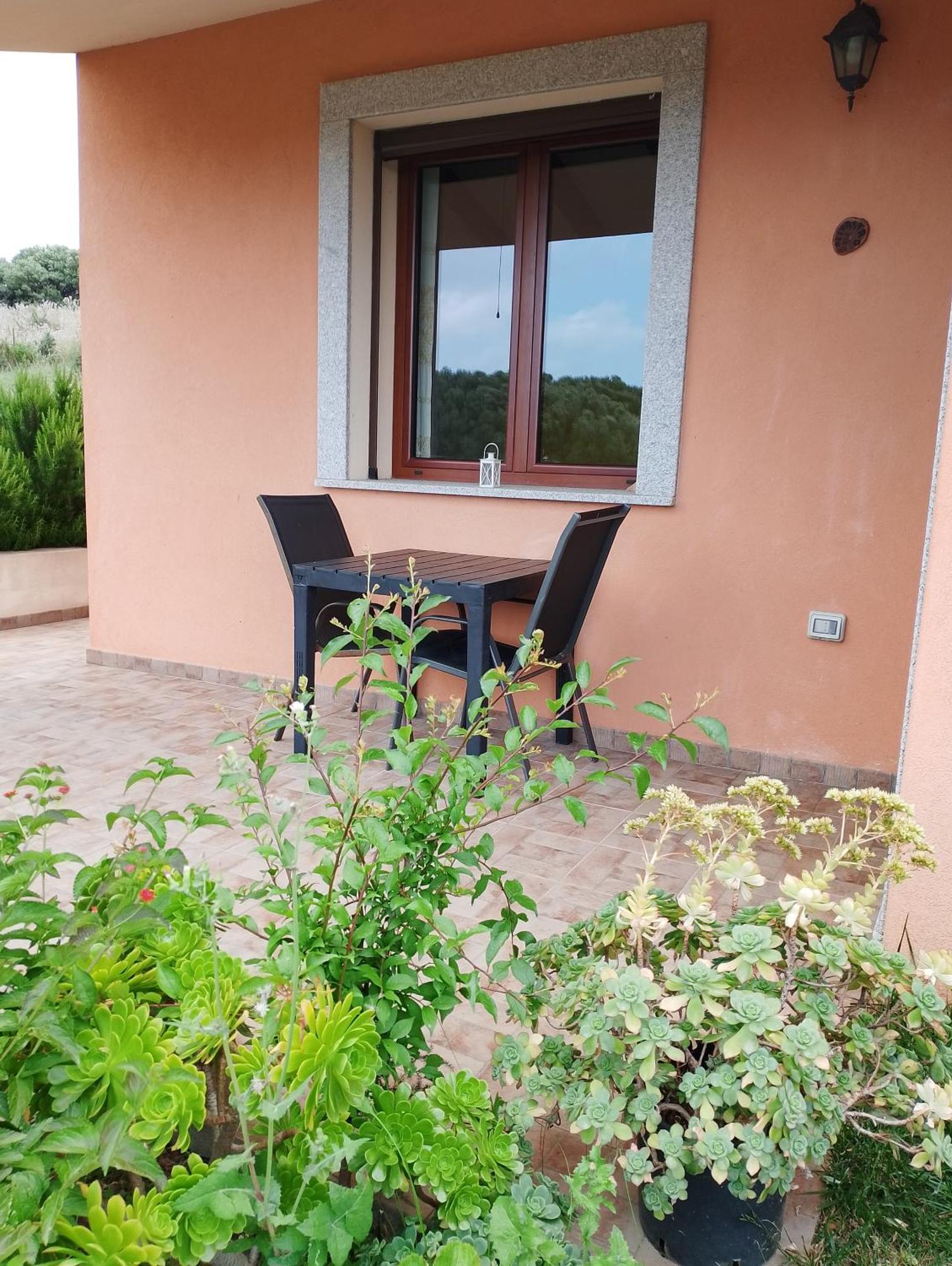 Gli Olivastri Con Piscina,Solarium, Vista Mare ,Sole -Mare E Tanta Natura ,Climatizzatore,Wifi Aglientu Bagian luar foto